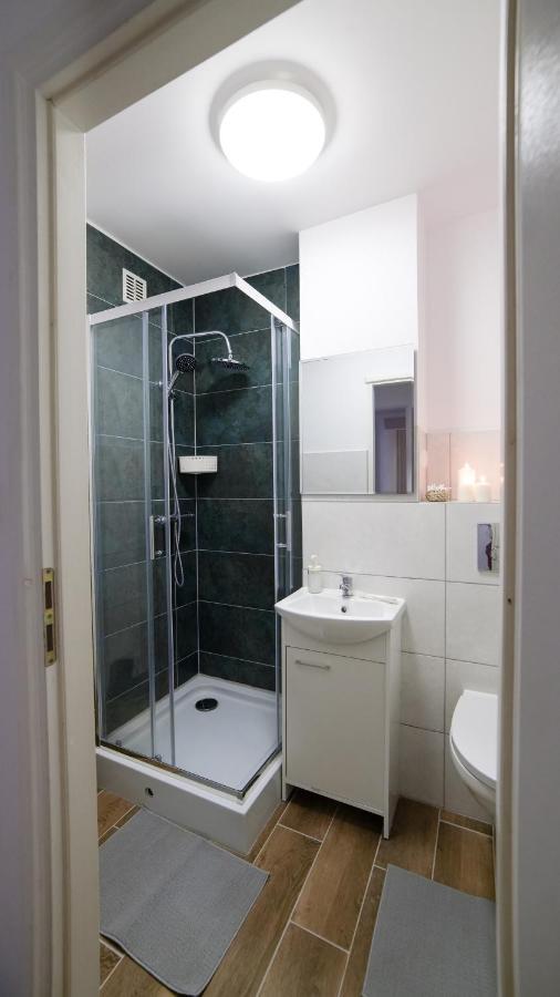 ורשה Wow Rooms מראה חיצוני תמונה